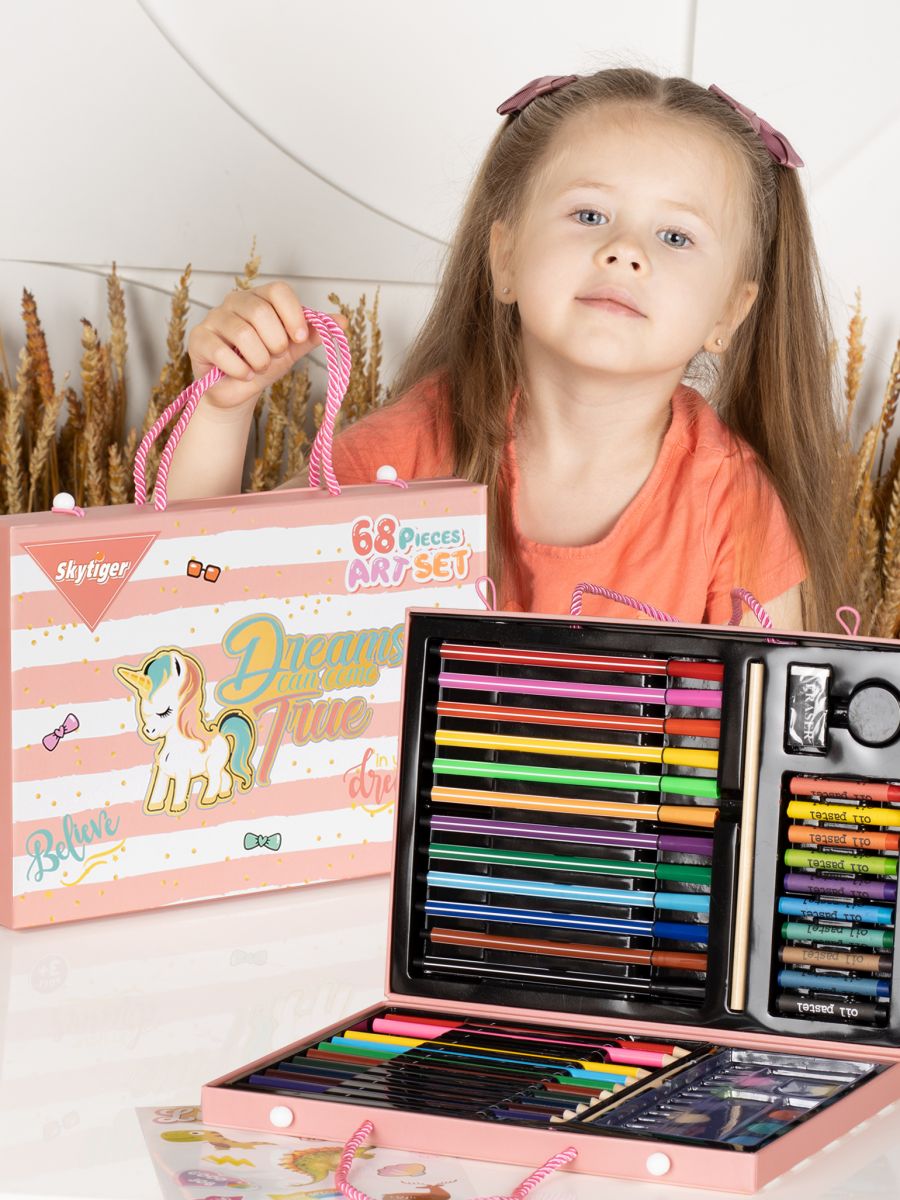 Детский набор для рисования и творчества. Единорог (68 предметов)