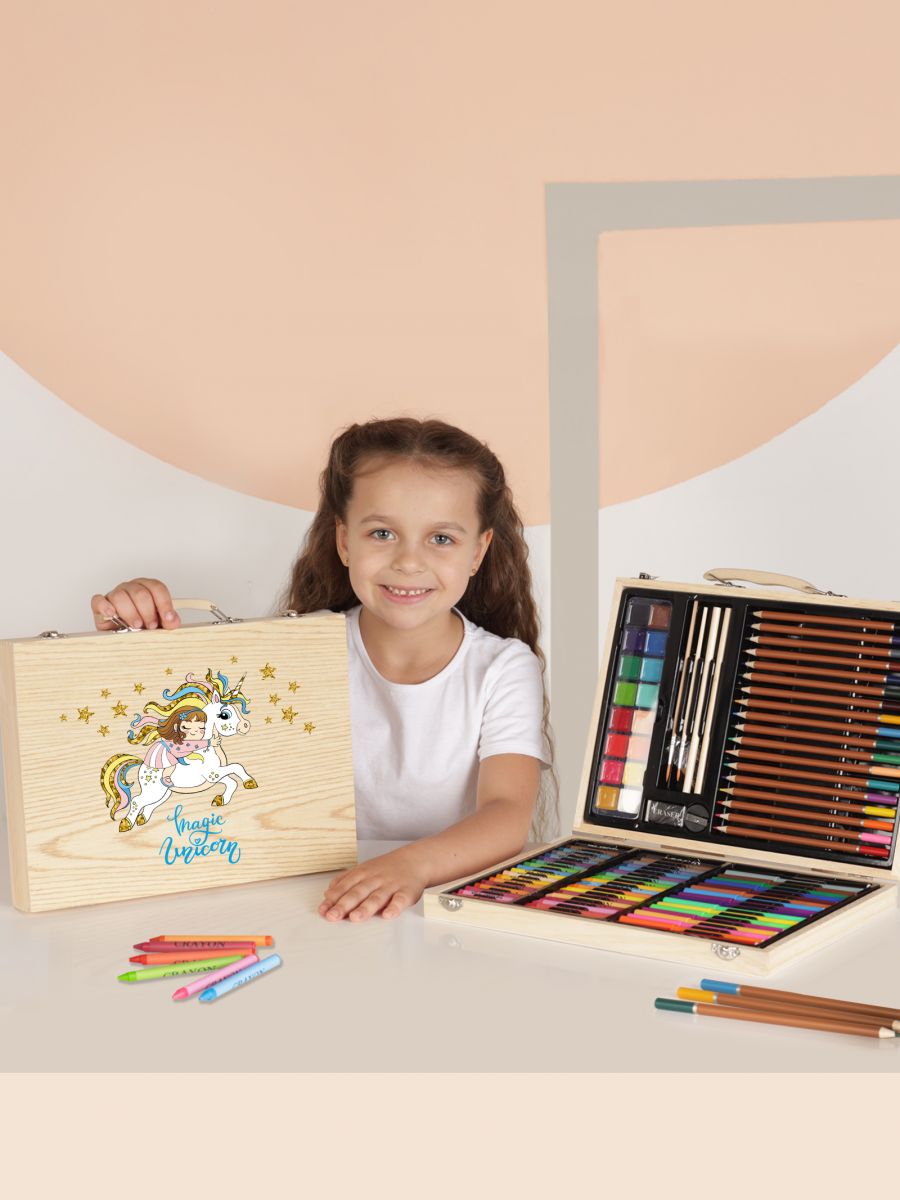 Детский набор для рисования и творчества. Волшебный единорог (100 предметов)